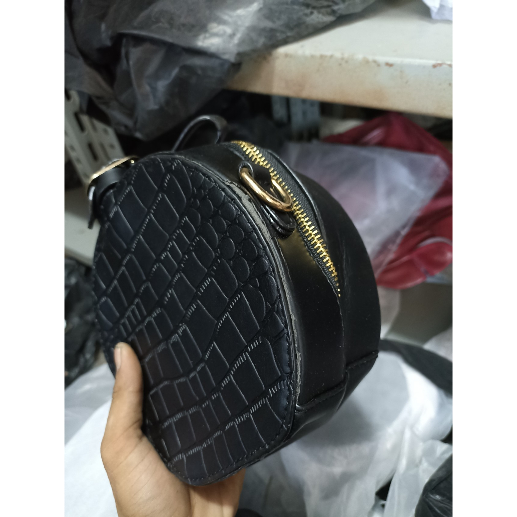 REJECT TERKELUPAS 8903 TAS WANITA IMPORT SLEMPANG HANDBAG [1KG 2PC] PERFECT CORNER