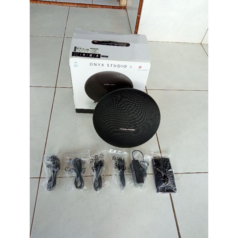 Harman kardon onyx 3