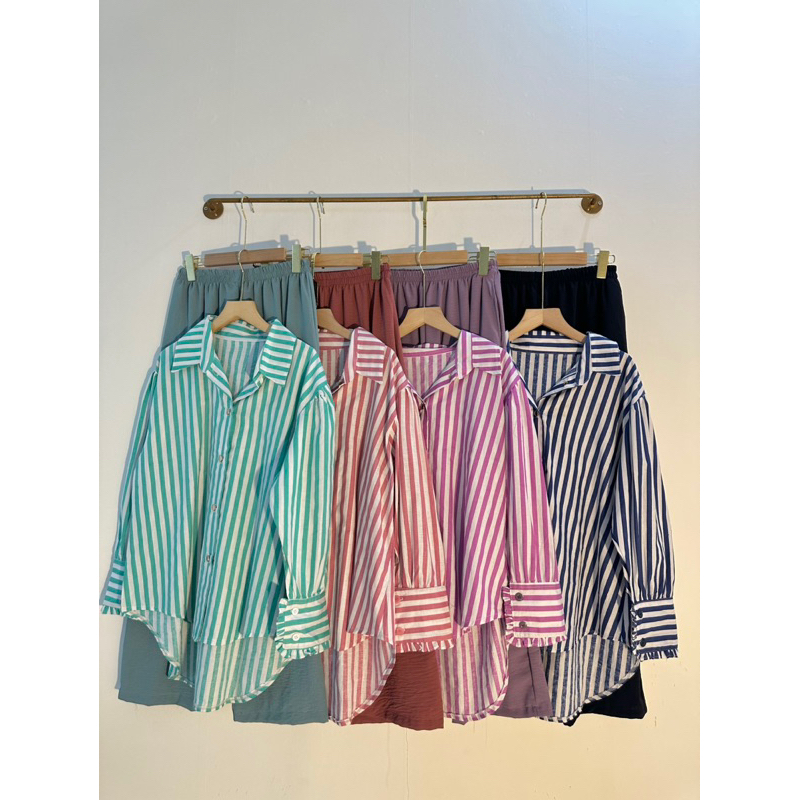 maura set salur x crinkle