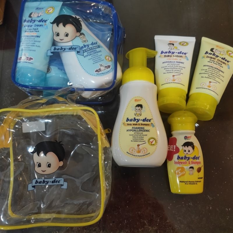 Yuri Baby Dee Travel Pack Honey bag , Dee dee