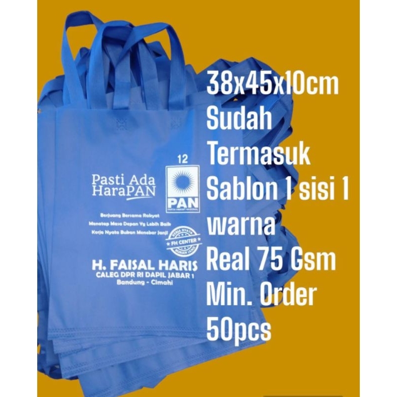 

Tas Goodiebag Spunbond Ukuran 38x45x10 Tebal 75gramasi real Free Sablon 1 warna 1 sisi/Tas Hajatan/Goodiebag Ulang tahun/Tas Souvenir