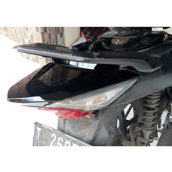 Cover Tail Pet Stop Sambungan Tutup Body Belakang Supra X 125 F1 FI 2014 - 2019