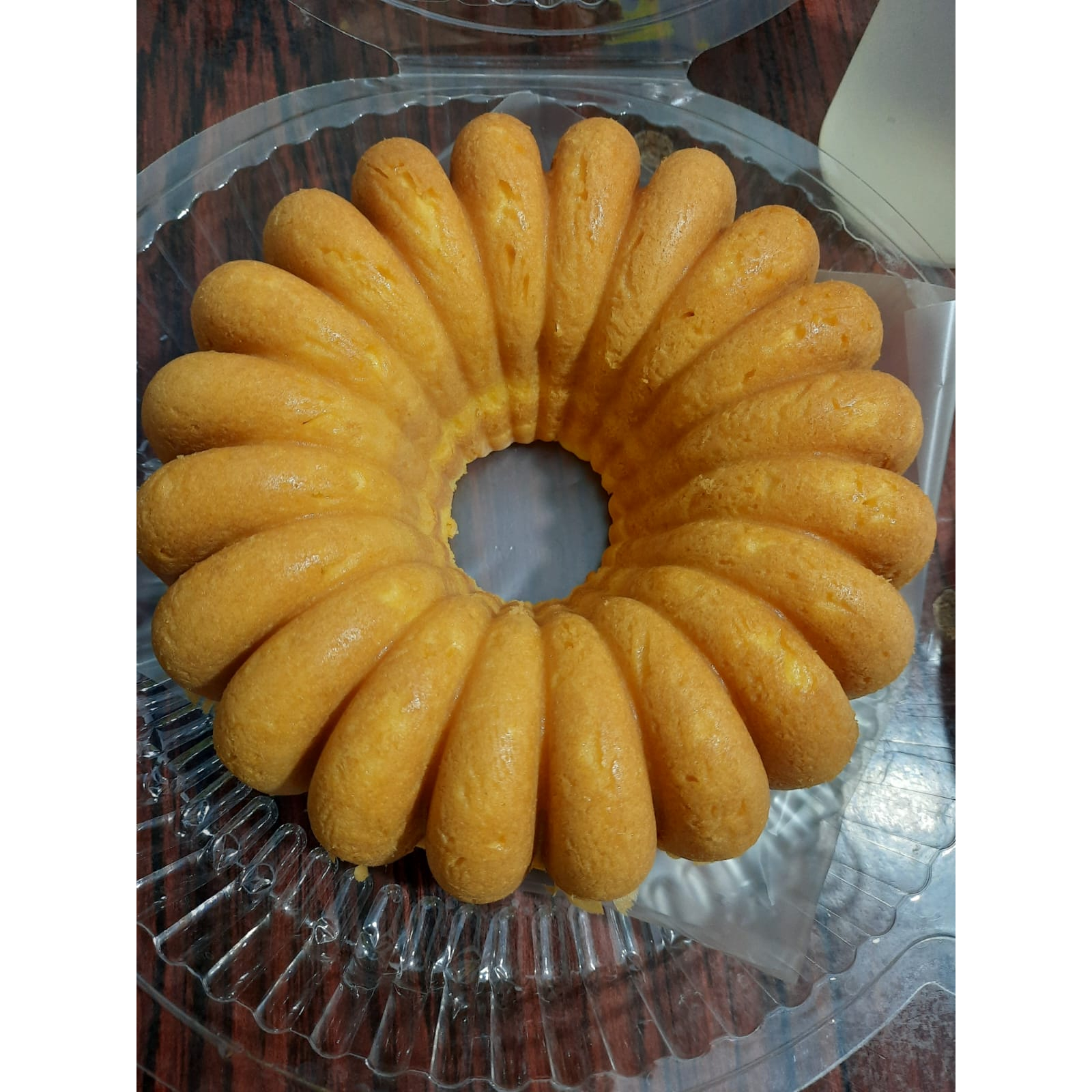 

By Mama Moeji Lie Bolu Original (20cm) / asli pontianak / Bolu Moist / Premium Handmade / oleh oleh / bolu enakk