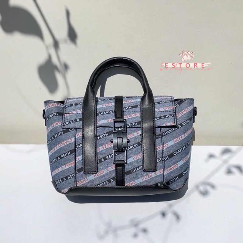 Tas Wanita C Trapeze Tote