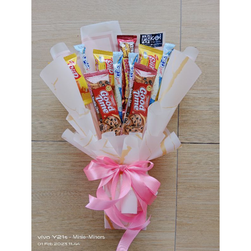 

Bucket Wisuda / bucket snack