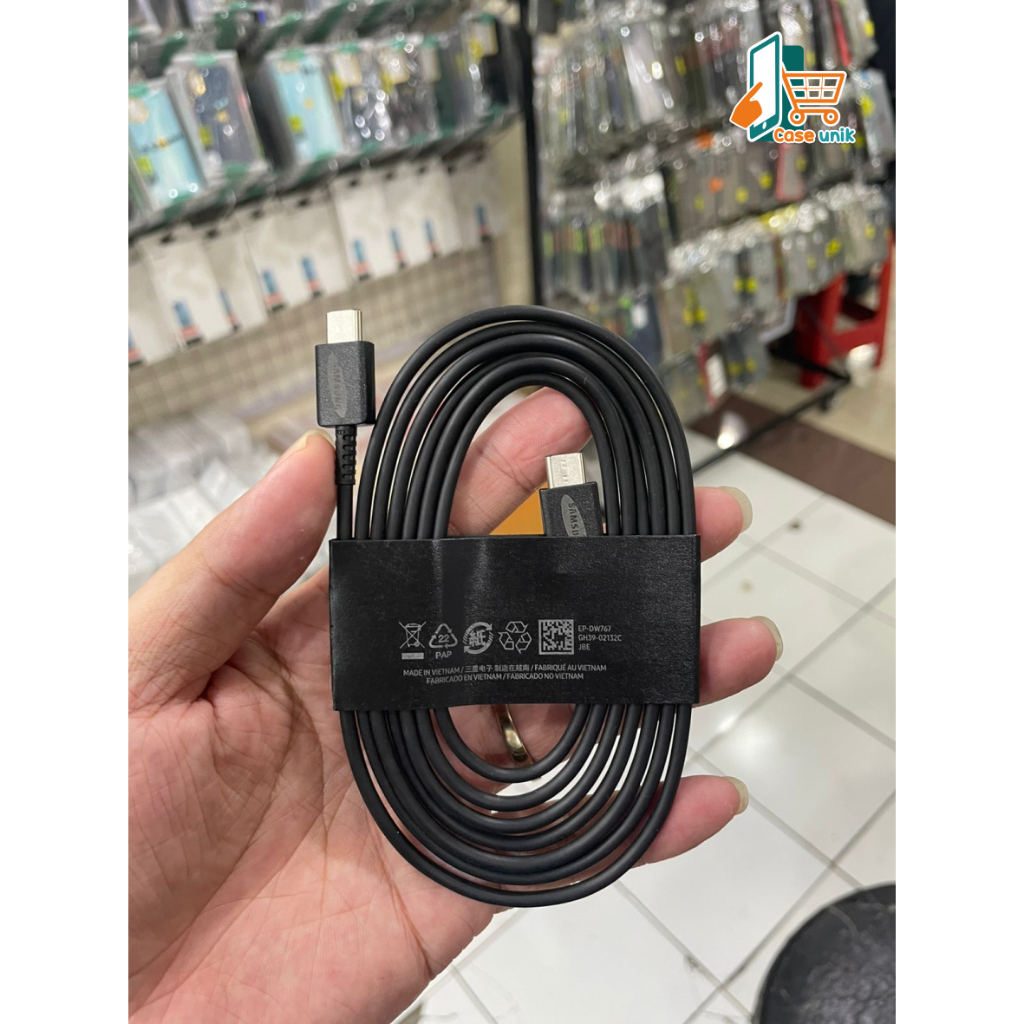 KABEL DATA CABLE ORIGINAL SAMSUNG S23 ULTRA 1.8M SUPER FAST CHARGING FOR GALAXY A23 A33 A53 A73 S21+ S21FE S21 S22 S22+ S22 NOTE 20 20 S23 S23+ S23 ULTRA Z FLIP 4 Z FOLD 4 Z FLIP 3 Z FOLD 3 ORIGINAL TYPE C TO TYPE C CS5797