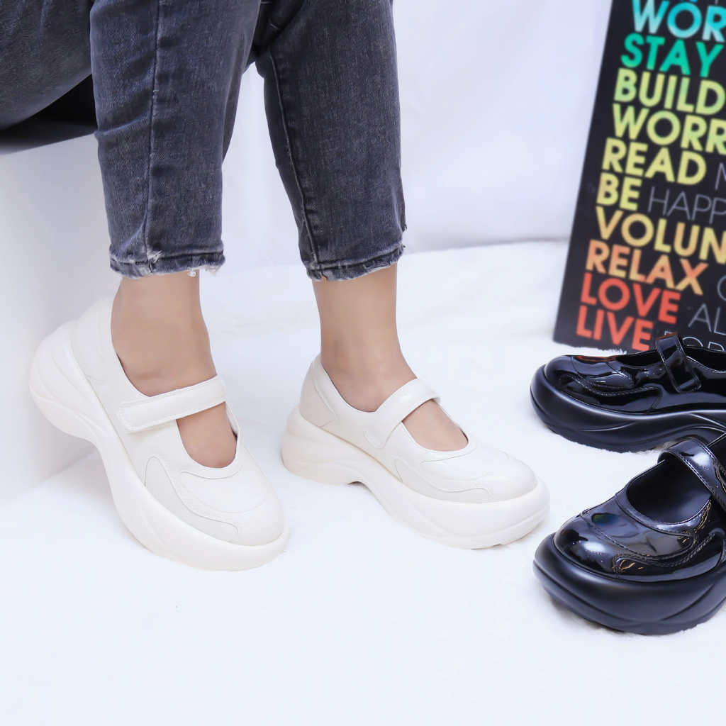 [ NEW ] Sepatu Wanita C*K 495 - SNR Loafers Flat 6cm