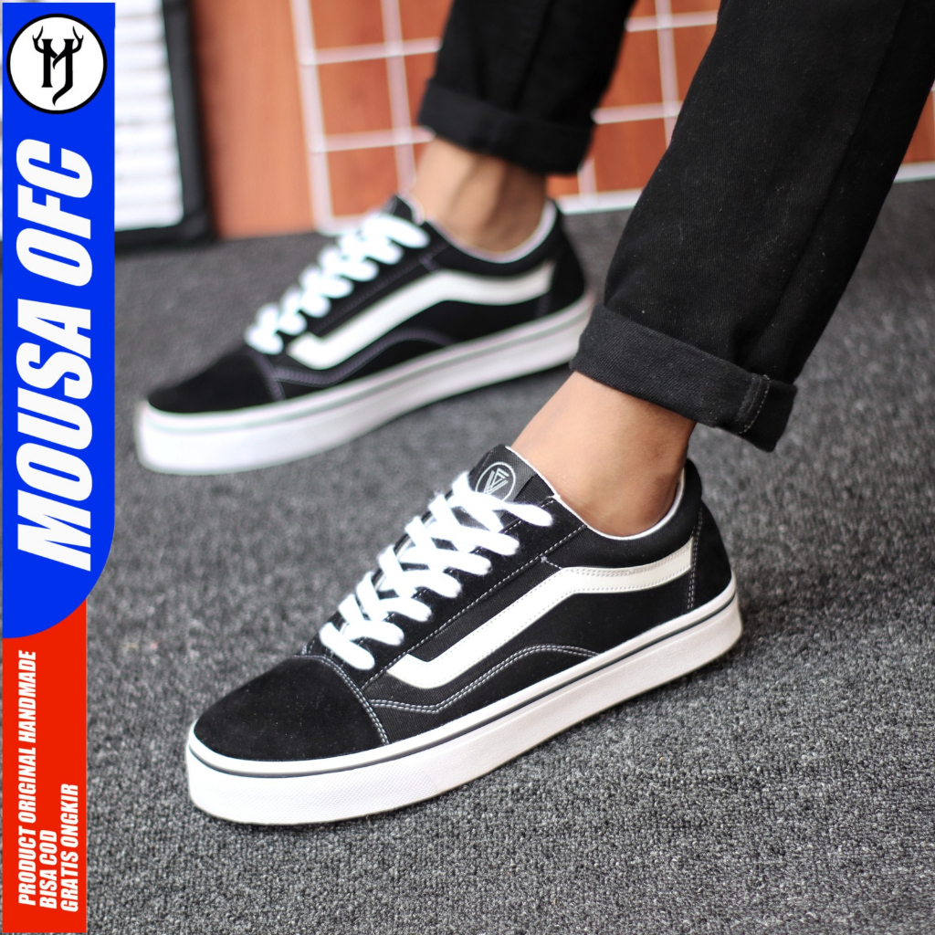 Sepatu Sneakers Kasual Cowok Fashion Ukuran Big Size 44 45 46 47 Mousa