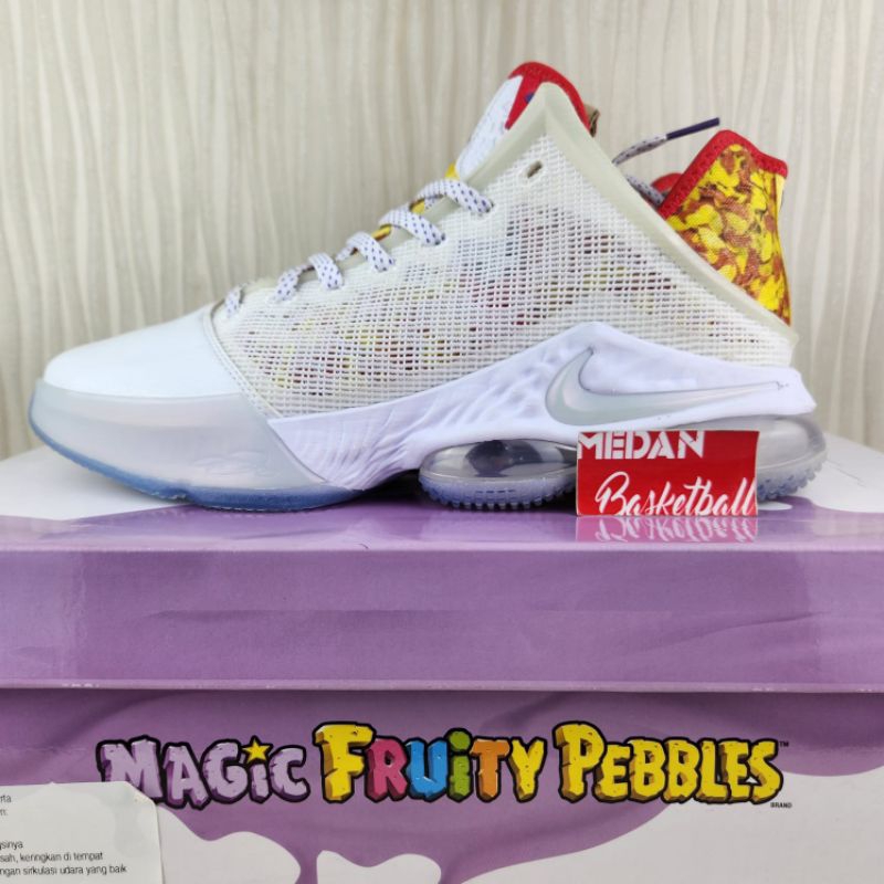 Sepatu Basket Lebron 19 Low