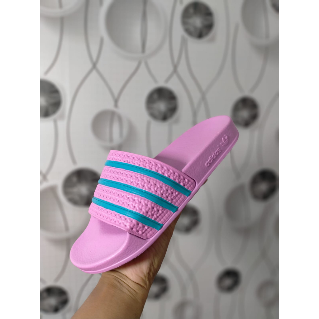Sandal selop Adidas Adilette Wanita Size 36-41 Premium Quality