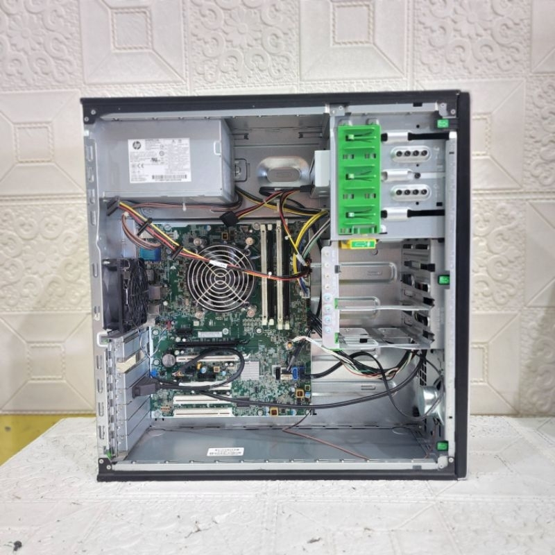 PC HP COMPAq 8300 CORE I5 3470 3,20 GHZ RAM 4GB SSD 128GB OBRAL MURAH