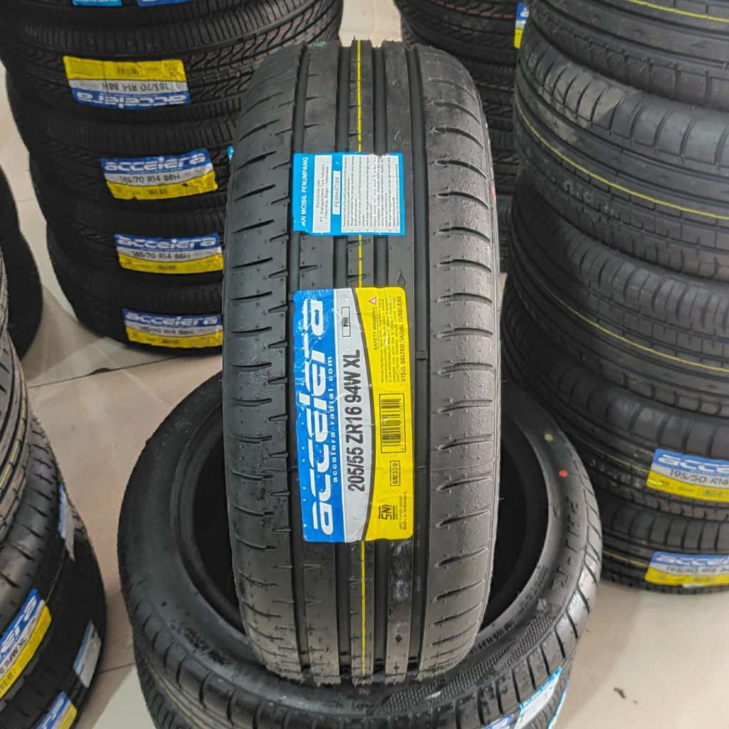 Ban Standar CIVIC NEW 205 55 R16 ACCELERA PHI ban 205/55 r16 phi - r