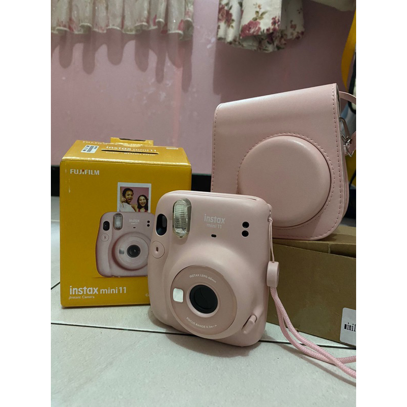 Instax mini 11 second