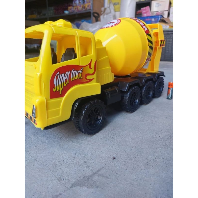 Mainan truk molen jumbo TTP 888D