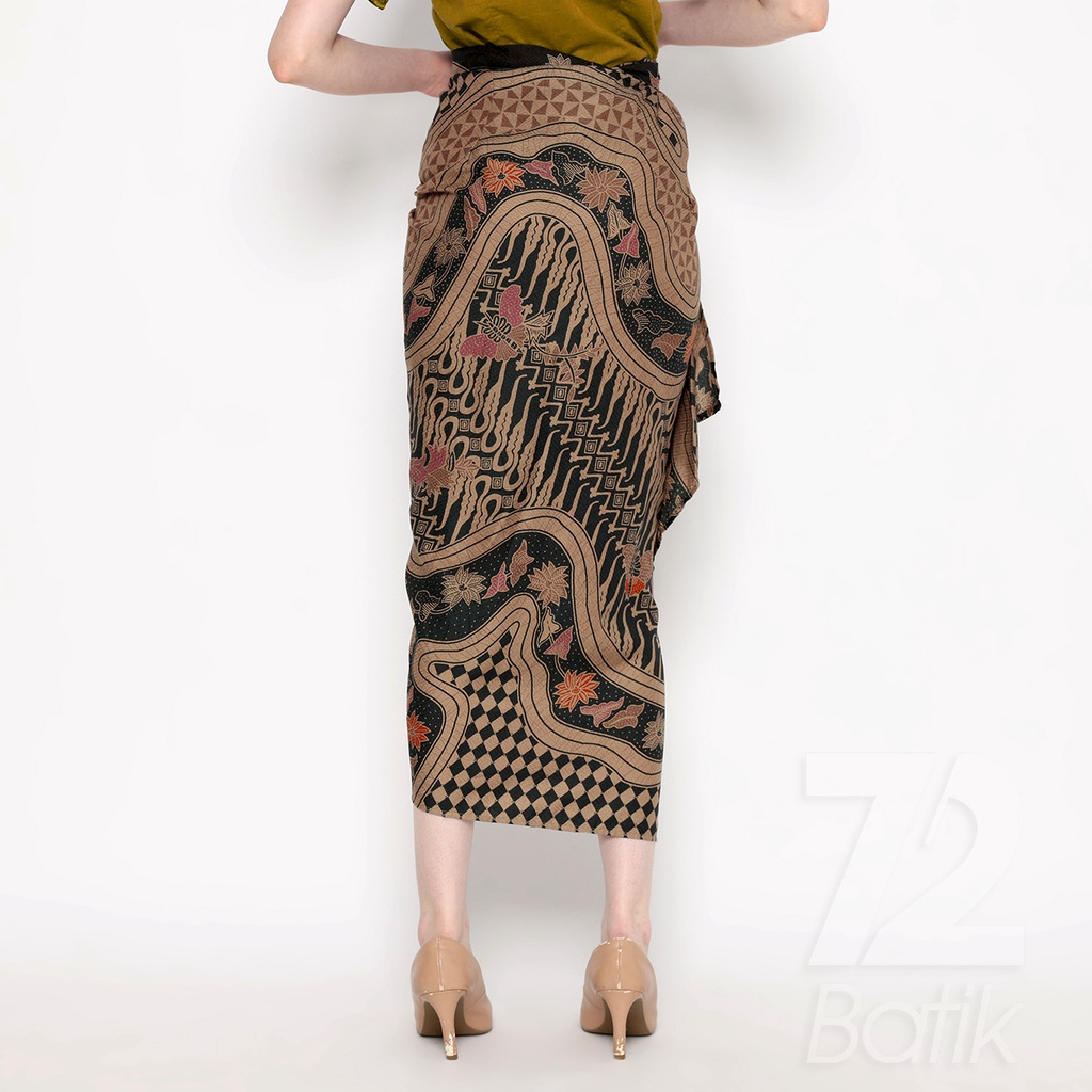 ROK BATIK SPAN Aurora Skirt Lilit Kebaya Instan Modern Wanita Motif Sungai Kupu Warna Hitam 723200 Cap 72 - Rok Batik Lilit Bawahan Skirt Kamen Kebaya Songket Batik Panjang Plisket Span Instan Jadi Bali Lembaran Premium Modern Untuk Wanita Kondangan