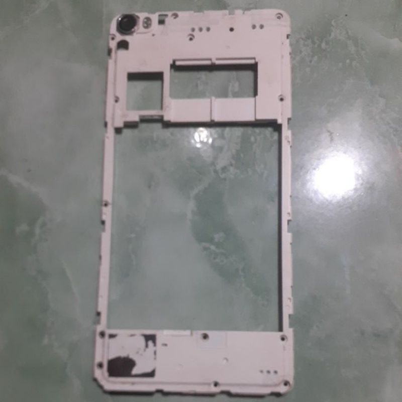 tutup mesin Hp hisense pureshot HS-L695