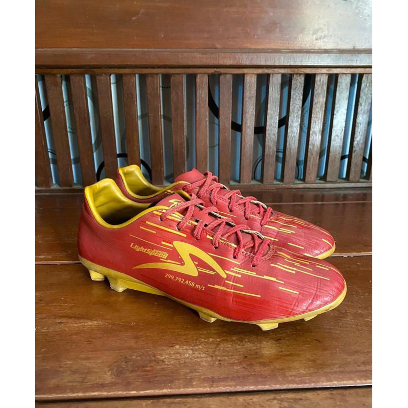 Specs Lightspeed Reborn maroon FG