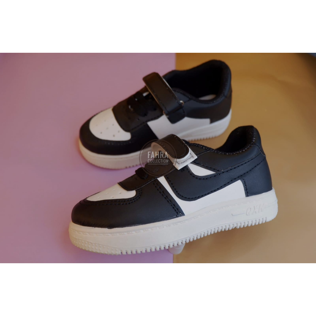 Sepatu Sneaker Anak Murah B&amp;W