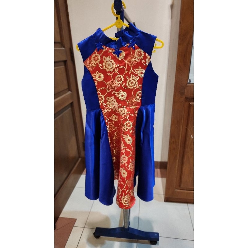 Dress satin anak