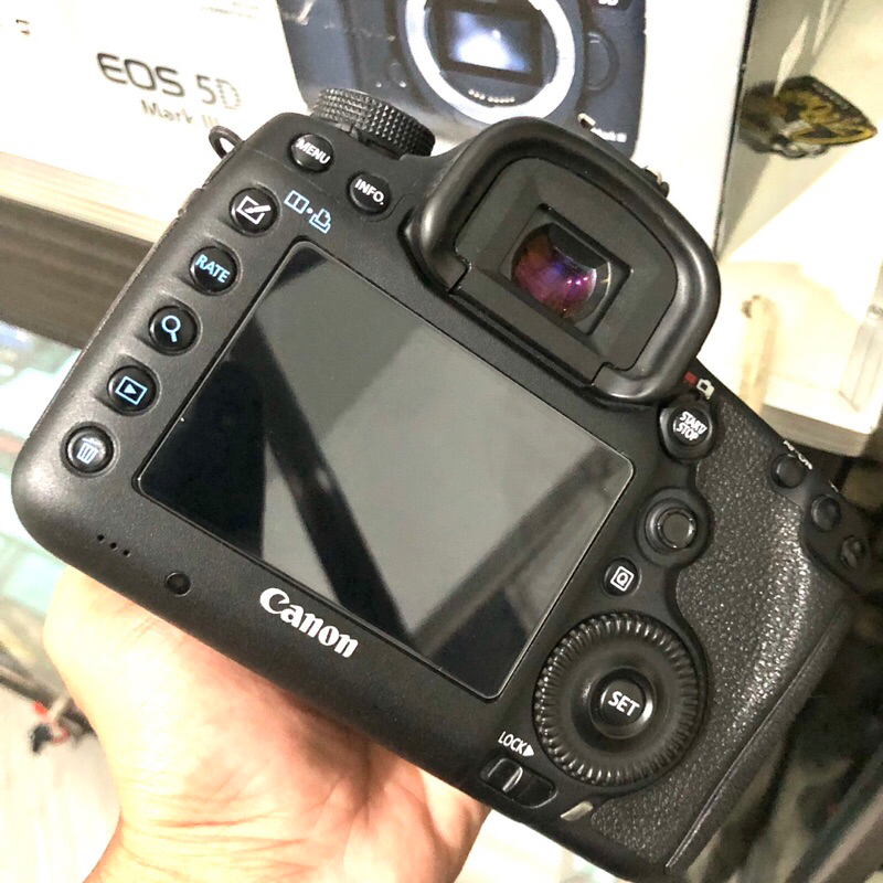 canon eos 5d mark iii fulframe body only lengkap box sc 23rb