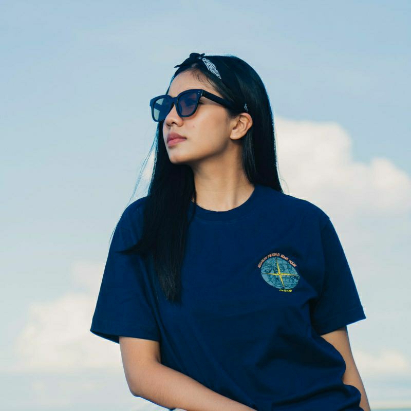 MARKICABS [Akhir Pekan - Navy] T-Shirt Special Season