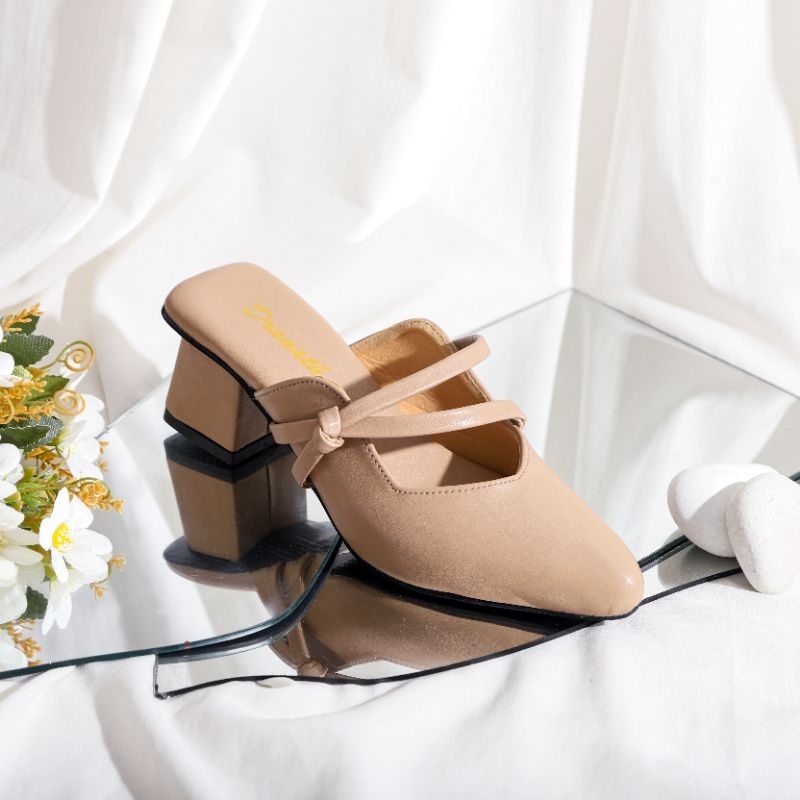 VIVIAN DRANATHA HEEL SEPATU WANITA hak tahu