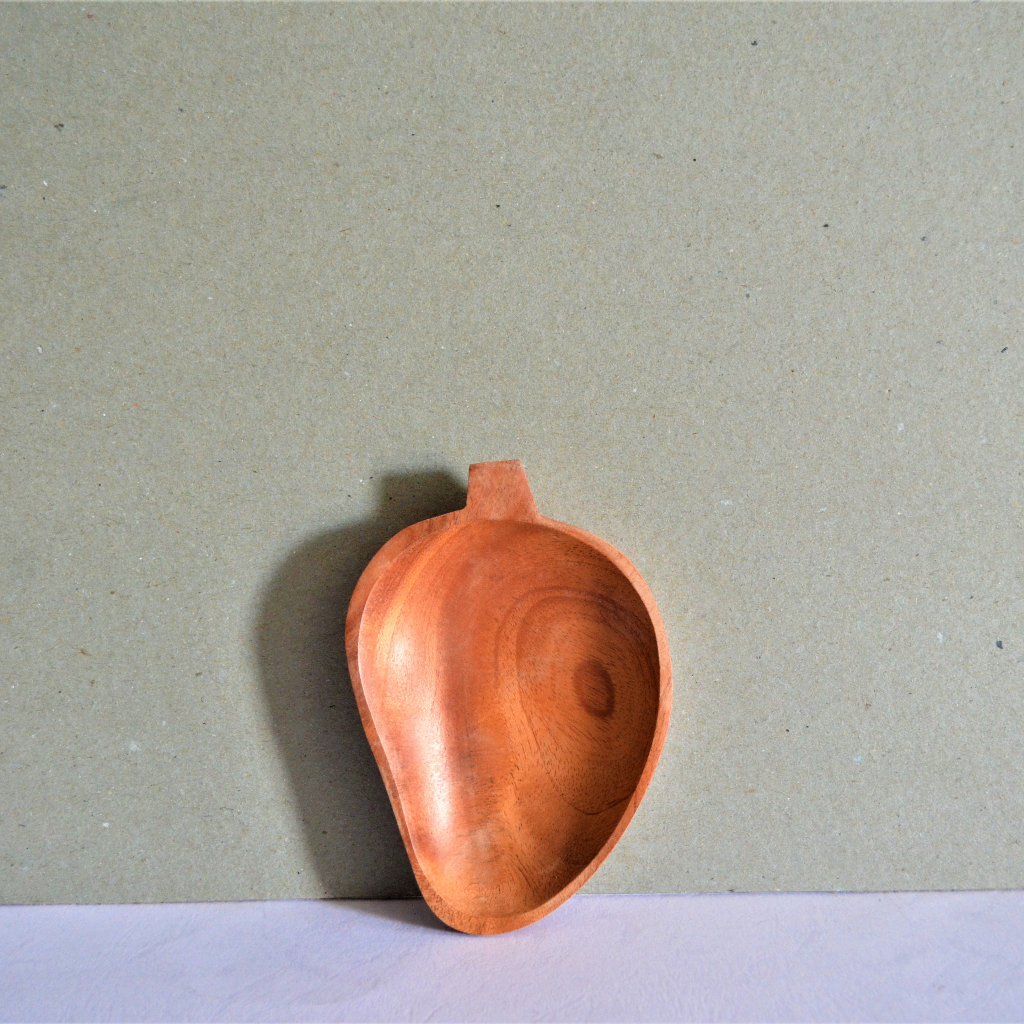 Sauce dish  mangga/TATAKAN/LEPEK KAYU/PROPERTI FOTO PRODUK
