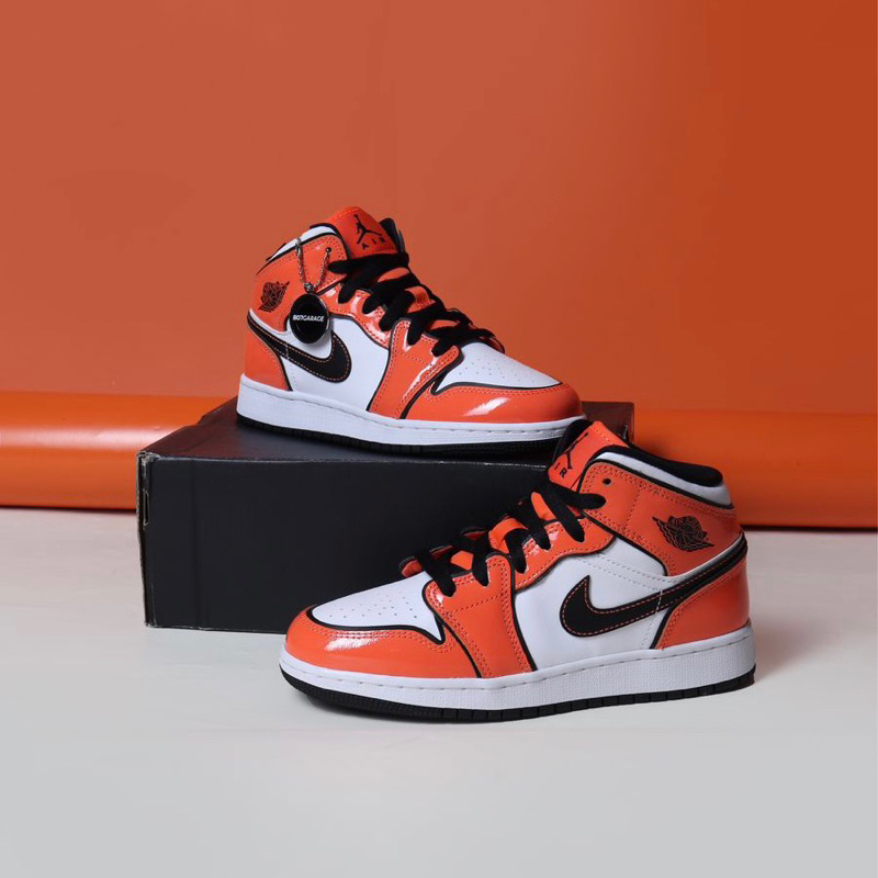 Air Jordan 1 Mid Turf Orange 100% Authentic