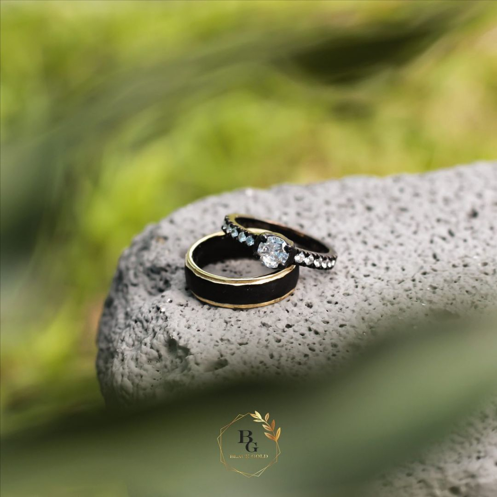 Cincin Rustic Couple Bahan  Perak/Silver Finishing Gold & Black With Zircon Stone Combination Cincin