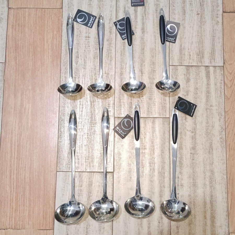 SHUMA SOUP LADLE 6.5CM GAGANG HITAM/NEW STAINLESS POLOS/LUBANG
