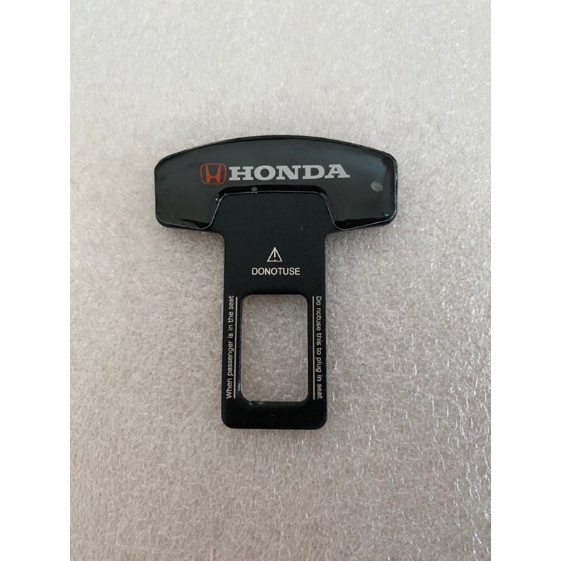 Colokan Safety Belt Penghilang Bunyi Safety Belt Mobil Logo HONDA