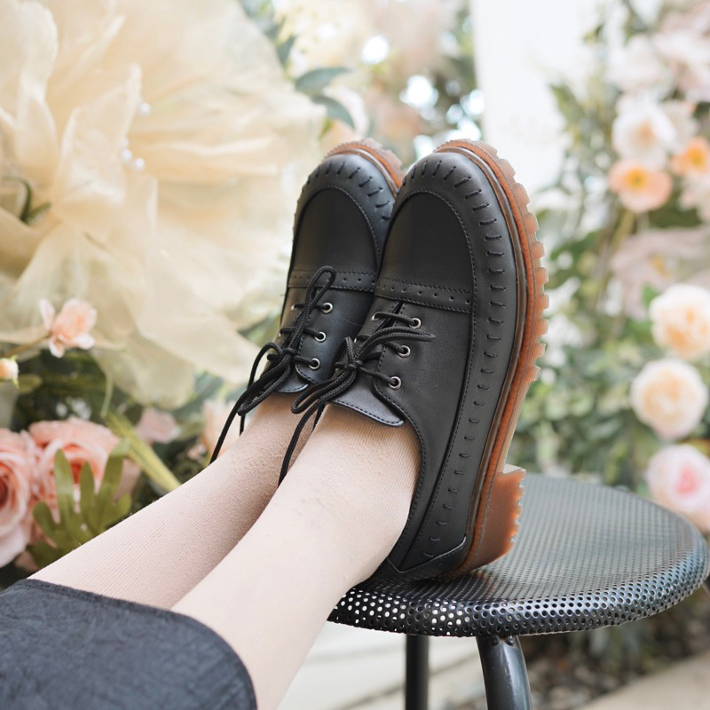 FREYA DOCMART - Sepatu wanita / Dokmart wanita / Loafers wanita