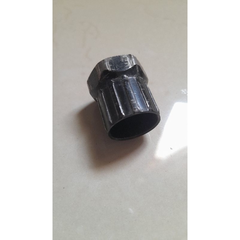 kunci sproket sepeda