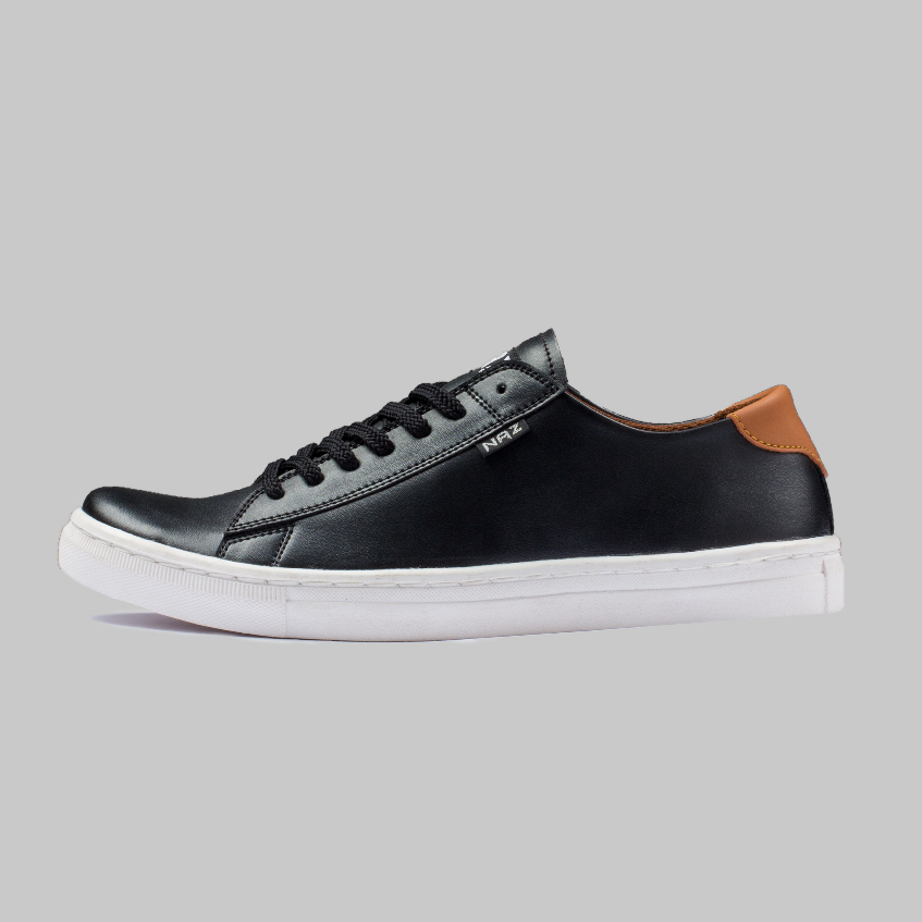 Sepatu Sneakers Pria Casual Sneaker Cowok Cewek Shoes Trendi Kerja Kuliah Ori Naz Max Black