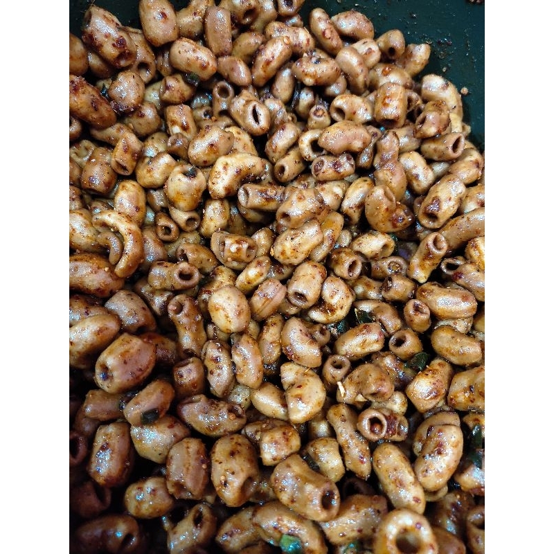 

Makaroni bantet 250 gram pedas niqmat daun jeruk fresh