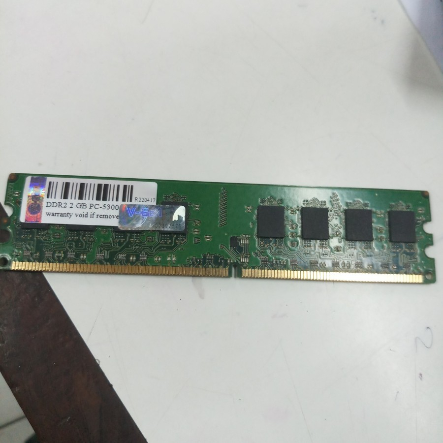 RAM PC DDR2 2GB PC 5300 VGEN