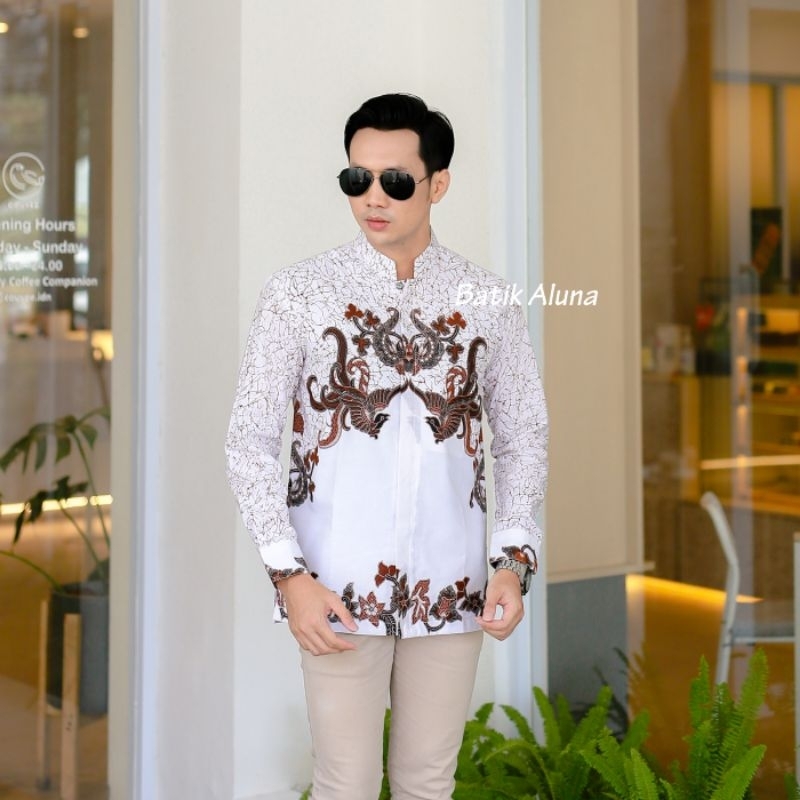 Baju Koko Dewasa Lengan Panjang Terbaru 2023 Katun Premium Kombinasi Batik Muslim Putih BY FASHION BATIK ALUNA