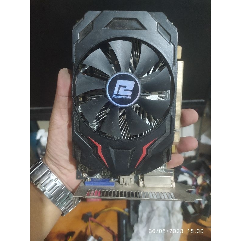 Vga r7 240 ddr5 1gb no display