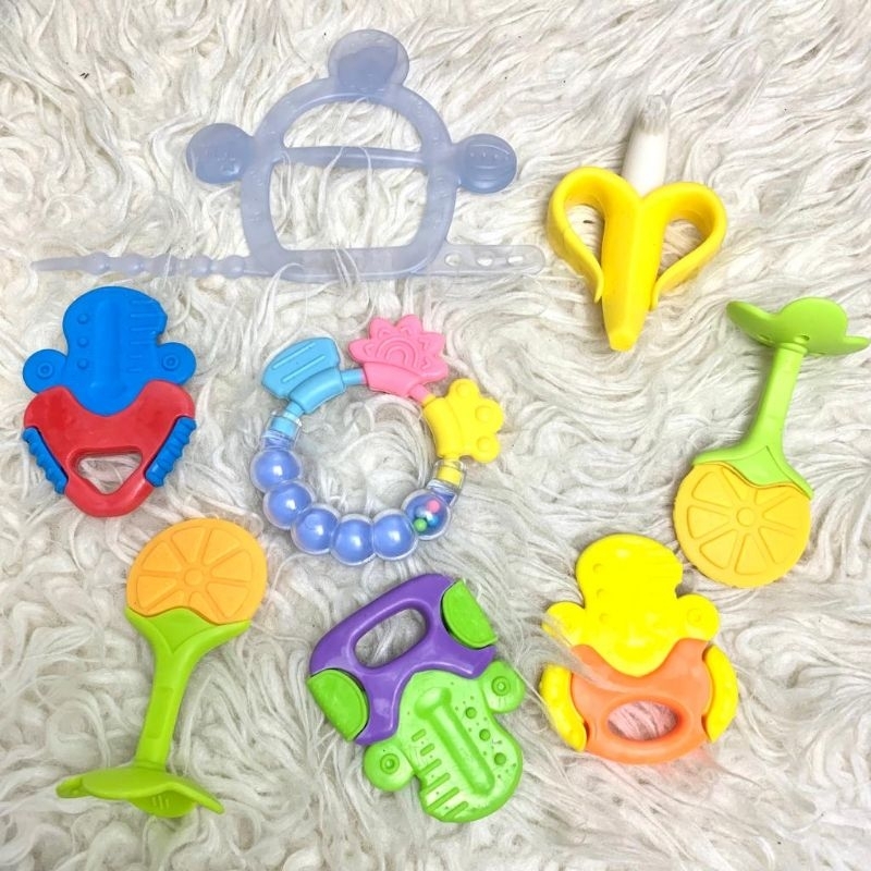Preloved Mainan Bayi Teether Playmate Sofa Kursi Bayi Pelampung