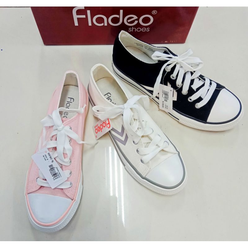 Fladeo sepatu tali wanita