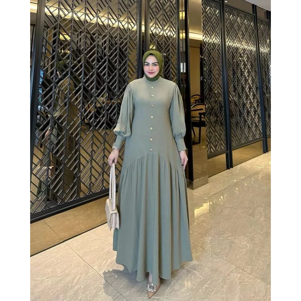 Gamis Kondangan Warna Sage Terbaru2023  Dress Crinkle Levira Maxy OOTD Fashion Muslim Stylis Minimalis Aoutfit Wanita Remaja Kekinian Gamis Bahan Impor Murah Terlaris Aplikasi Kancing Depan Model Viral Trending