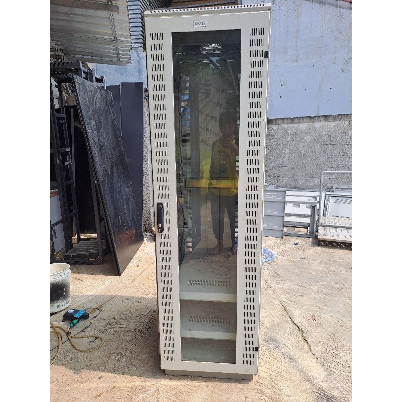 Rak server 42u depth 80 cm