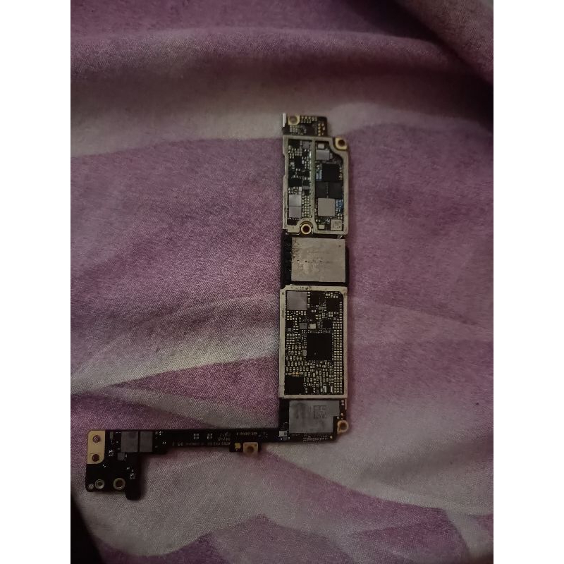 mesin iPhone 7 plus mesin normal  128gb