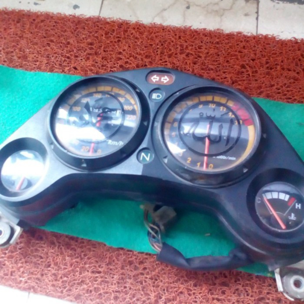 {Bekas} Spedometer Cbr 150 old Thailand speedometer Cbr 150 Thailand Original Murah