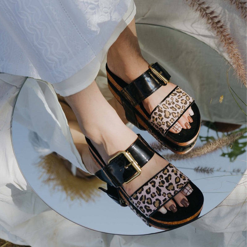 Amara Sandal