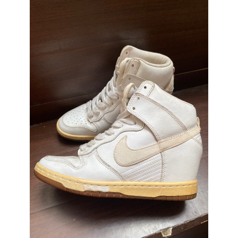 Nike dunk sky high size 37