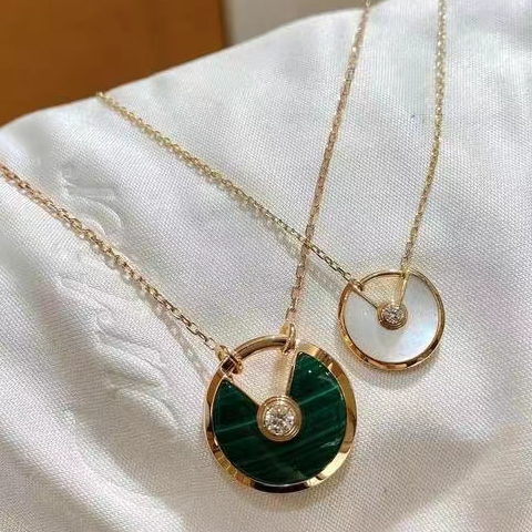 【17K / 750 emas asli / kadar 1.95 gram】Emas  asli C-a*r-t--i-e-r 18k gelang Amulette talisman