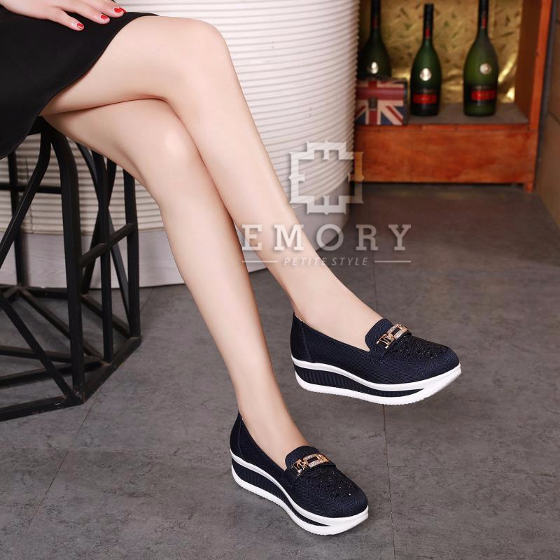 SB Velove Sepatu Wedges Wanita 17EMO179