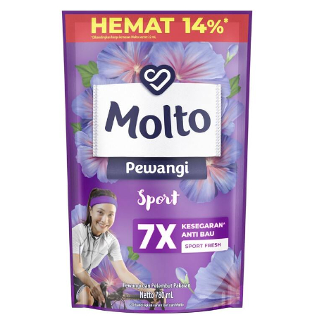 Molto Pewangi Pakaian Reffil 780ML