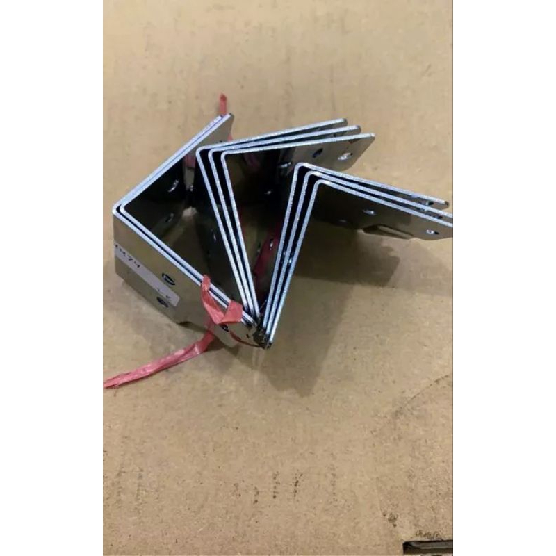 Siku Pojok / Siku L Ukuran Besar Buat Hardcase